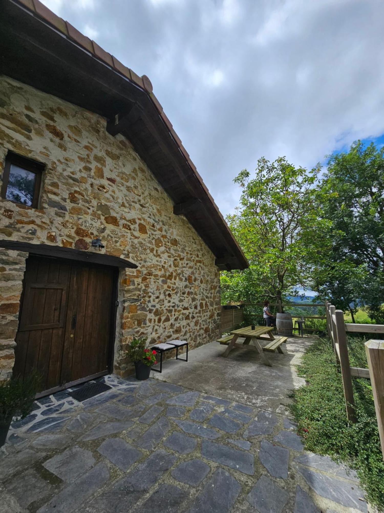 Arbela Apartamentuak Aia Dış mekan fotoğraf